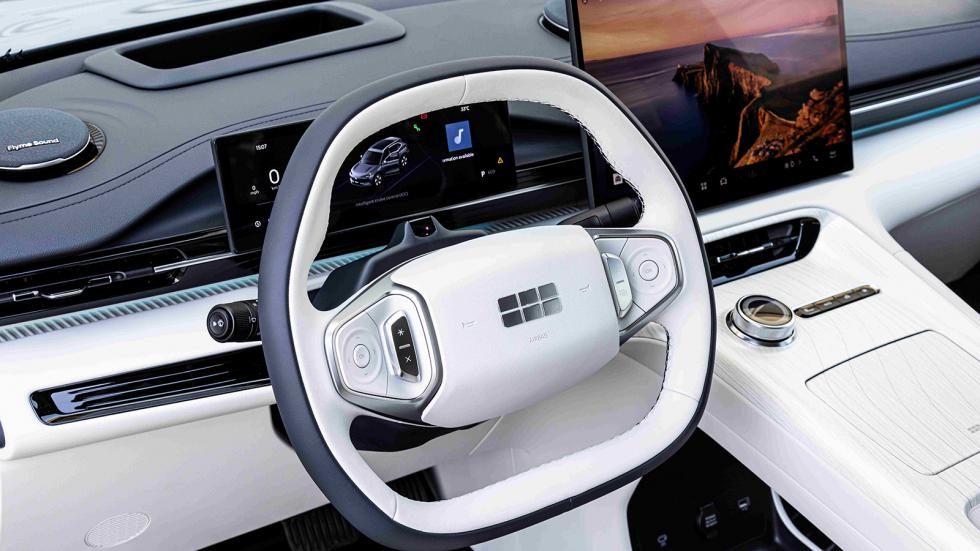 Ελλάδα: Σε νέα, χαμηλότερη τιμή το Geely ΕΧ5